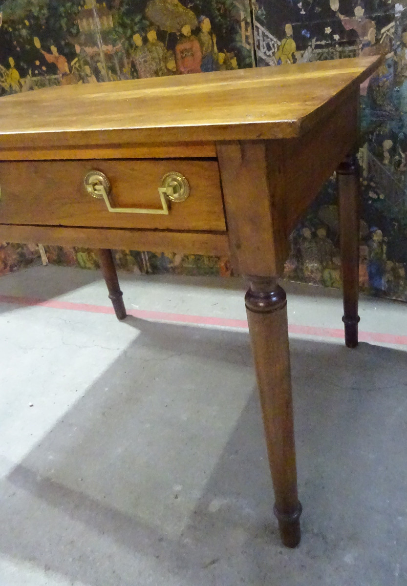 Small Writing Table Or Desk In Late 18th-century Walnut-photo-2
