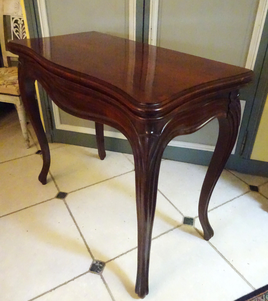 Mid-19th Century Mahogany Games Table-photo-3