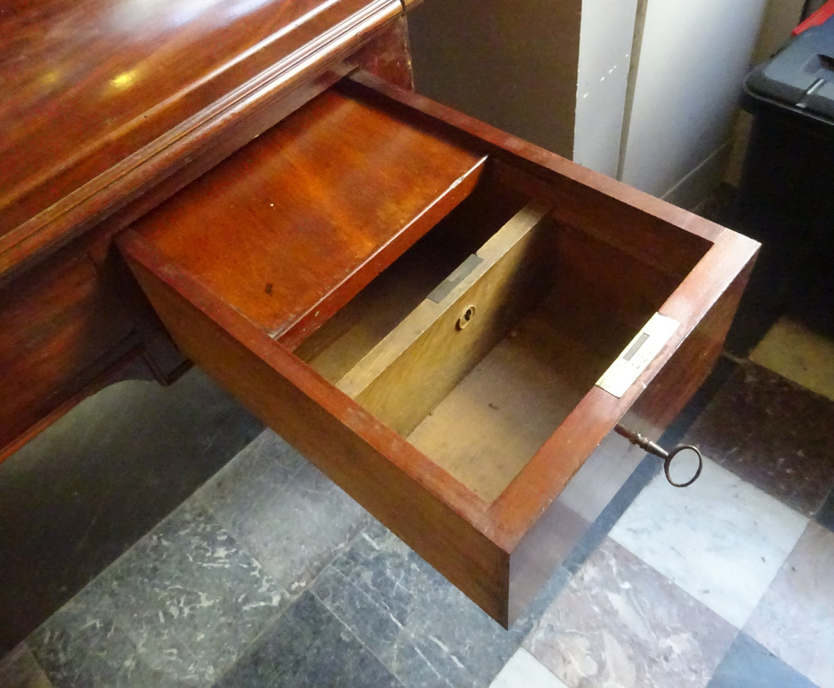 Mahogany Roll-top Desk, Mid-19th Century-photo-1
