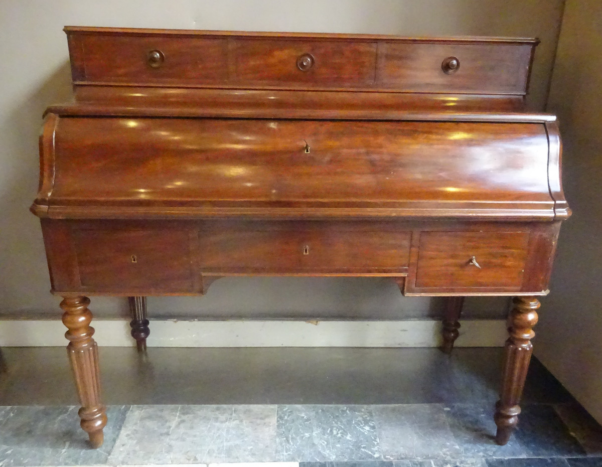 Mahogany Roll-top Desk, Mid-19th Century