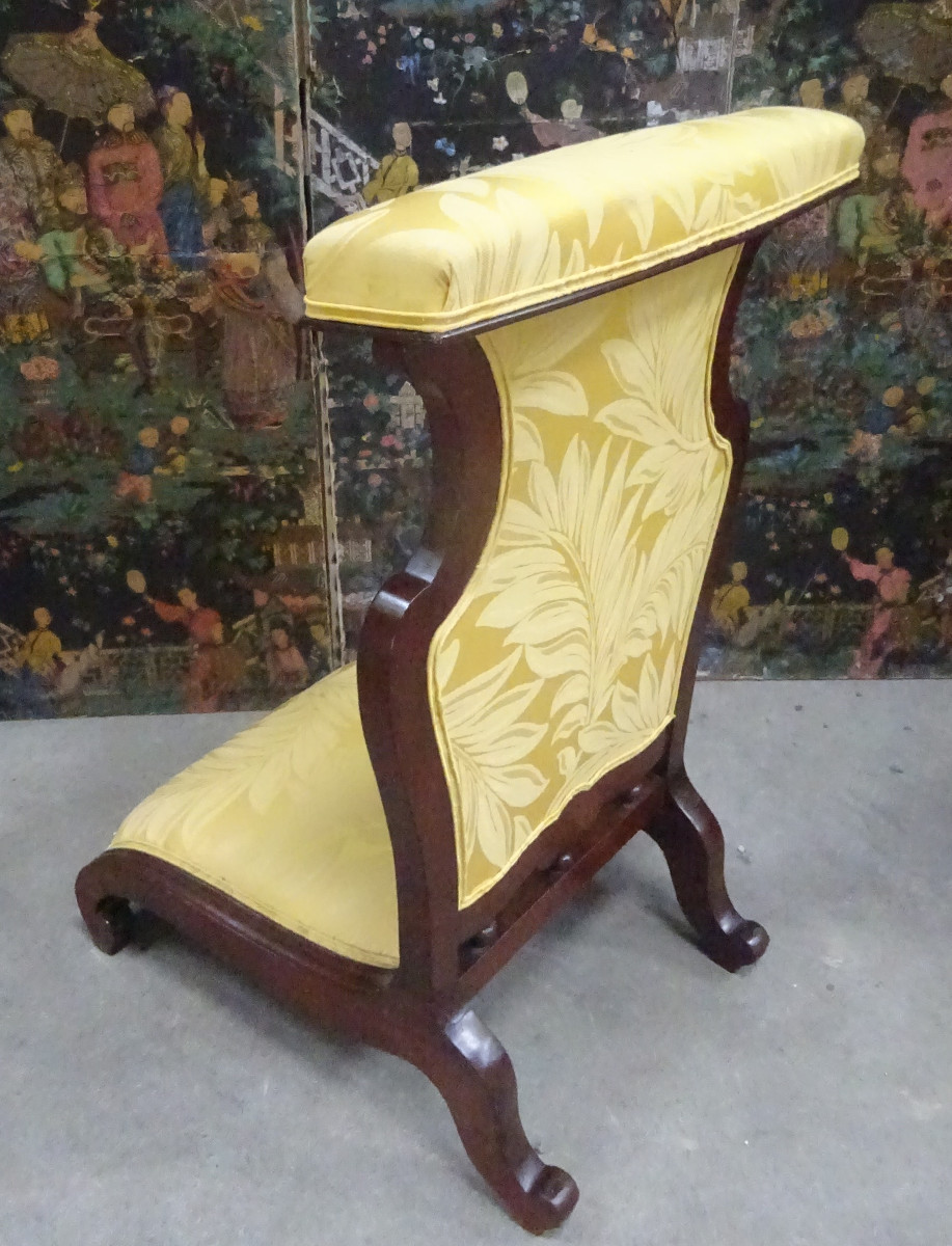 Mid-19th Century Mahogany Prie-dieu-photo-2