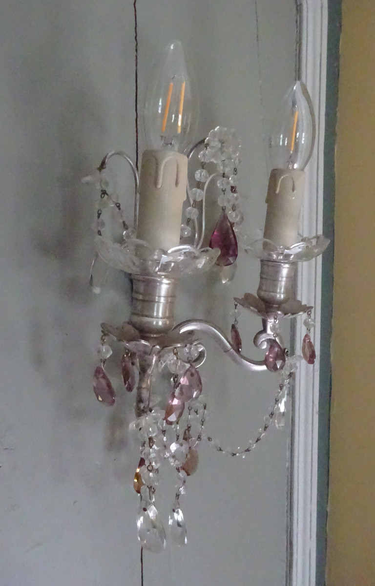 Paire de petites applique en bronze argenté garnies de cristaux-photo-1