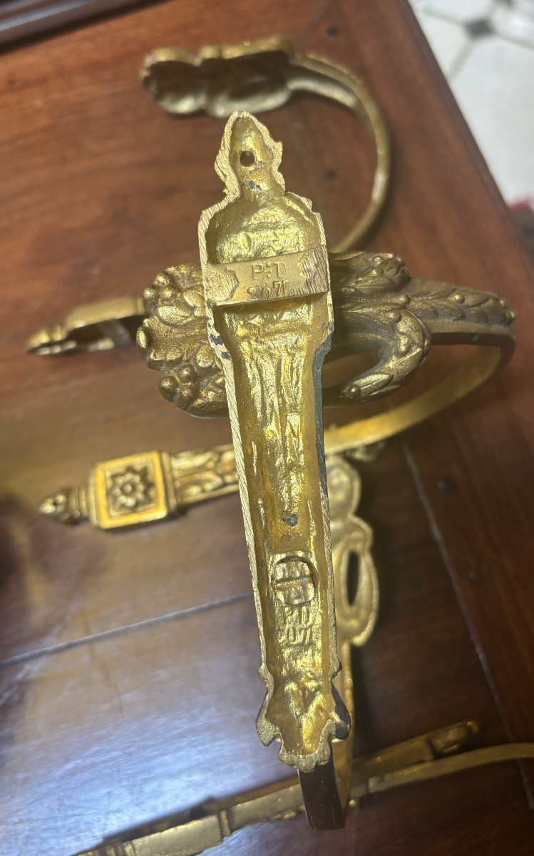 Suite Of Four Late 19th Century Gilt Bronze Embrasure Holders-photo-4