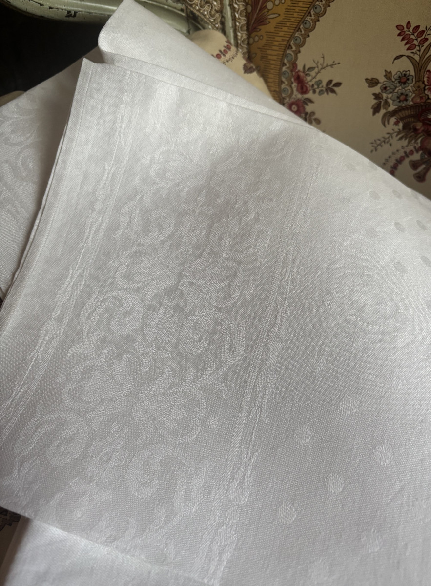 Suite Of 8 Very Large Late 19th Century Damask Napkins-photo-3