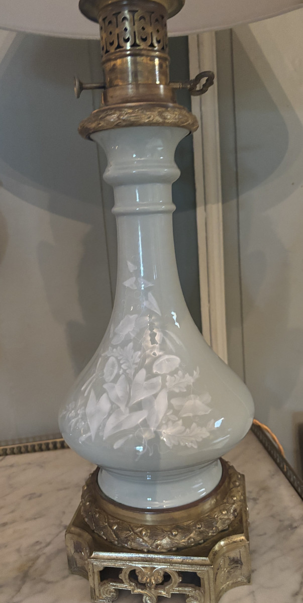 Large Napoleon III Celadon Green Porcelain Lamp-photo-2