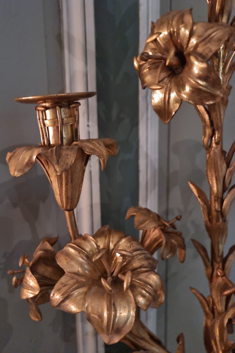 Grand Bouquet De Lys En Bronze Doré Porte Lumière-photo-1