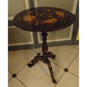 Small Napoleon III Period Pedestal Table