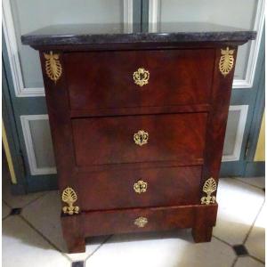 Petite commode d'époque Empire acajou