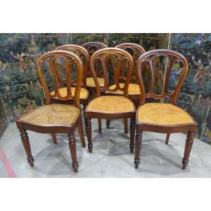Suite de six chaises de salle à manger XIXème en acajou