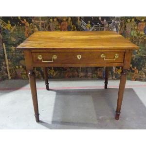 Small Writing Table Or Desk In Late 18th-century Walnut