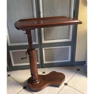 Table de lit ou table de lecture en noyer massif fin XIXeme