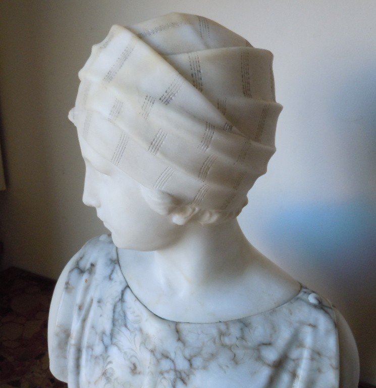 Marble And Alabaster Bust By Pugi-photo-8