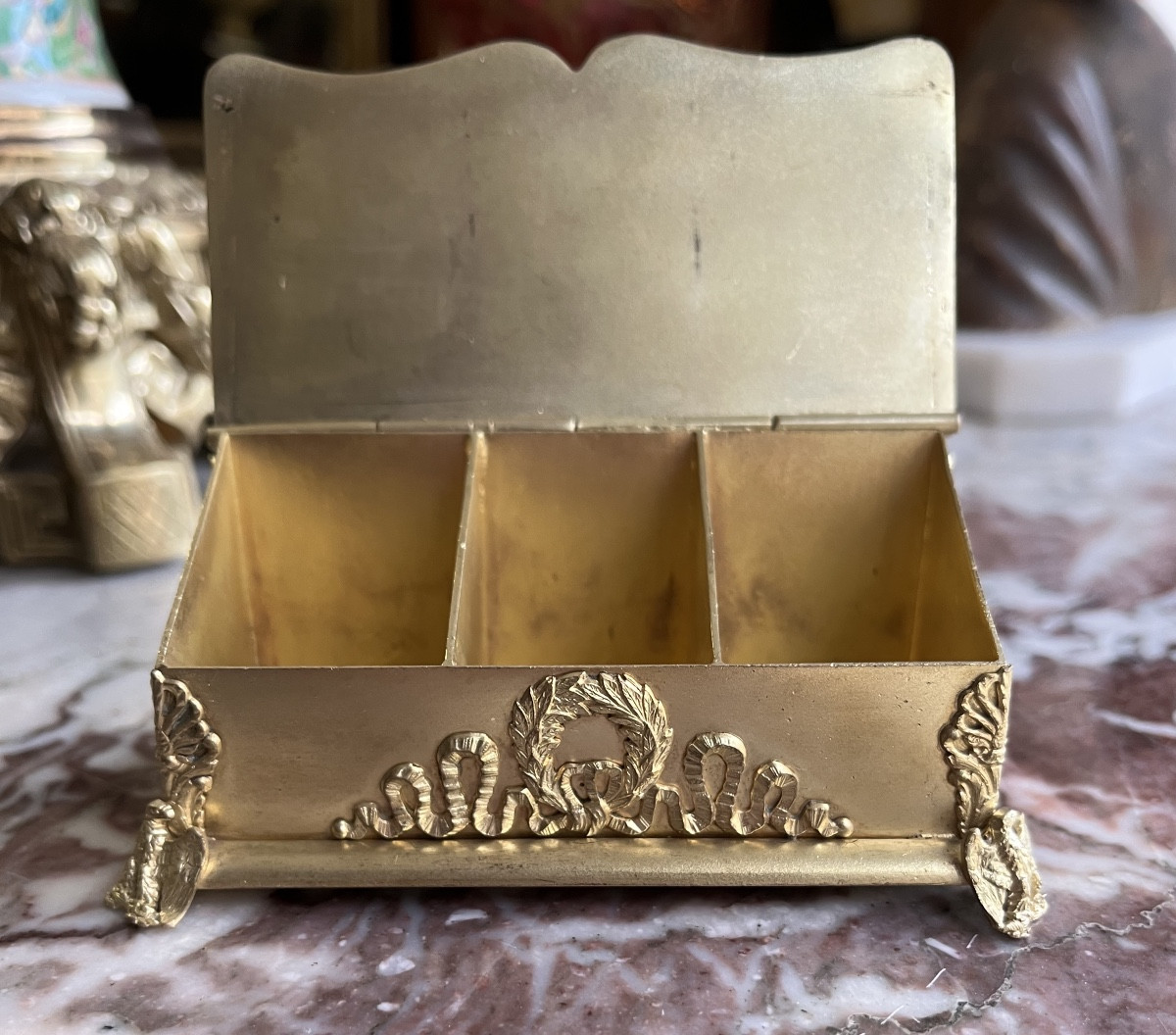 Boîte a timbres en bronze dore-photo-4