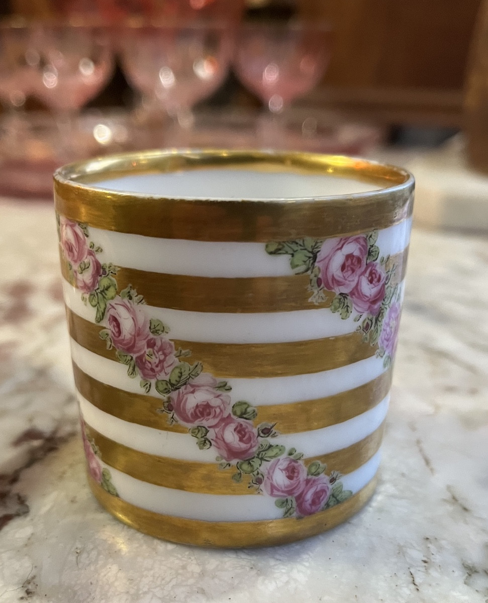 Tasse litron en porcelaine de Paris fin 18eme siècle -photo-2