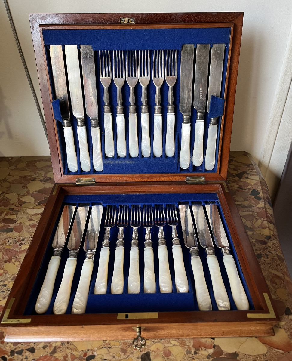 Service a dessert 24 pieces