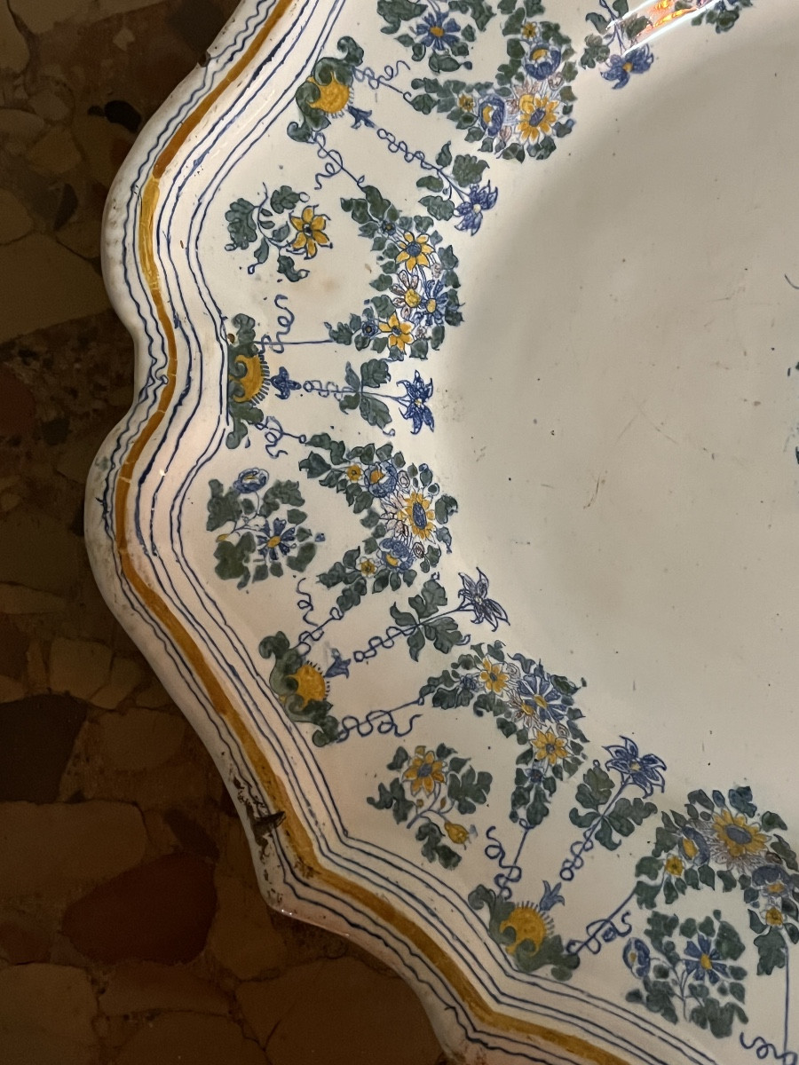 Grand plat en faïence de Moustiers 18eme Olerys-photo-4