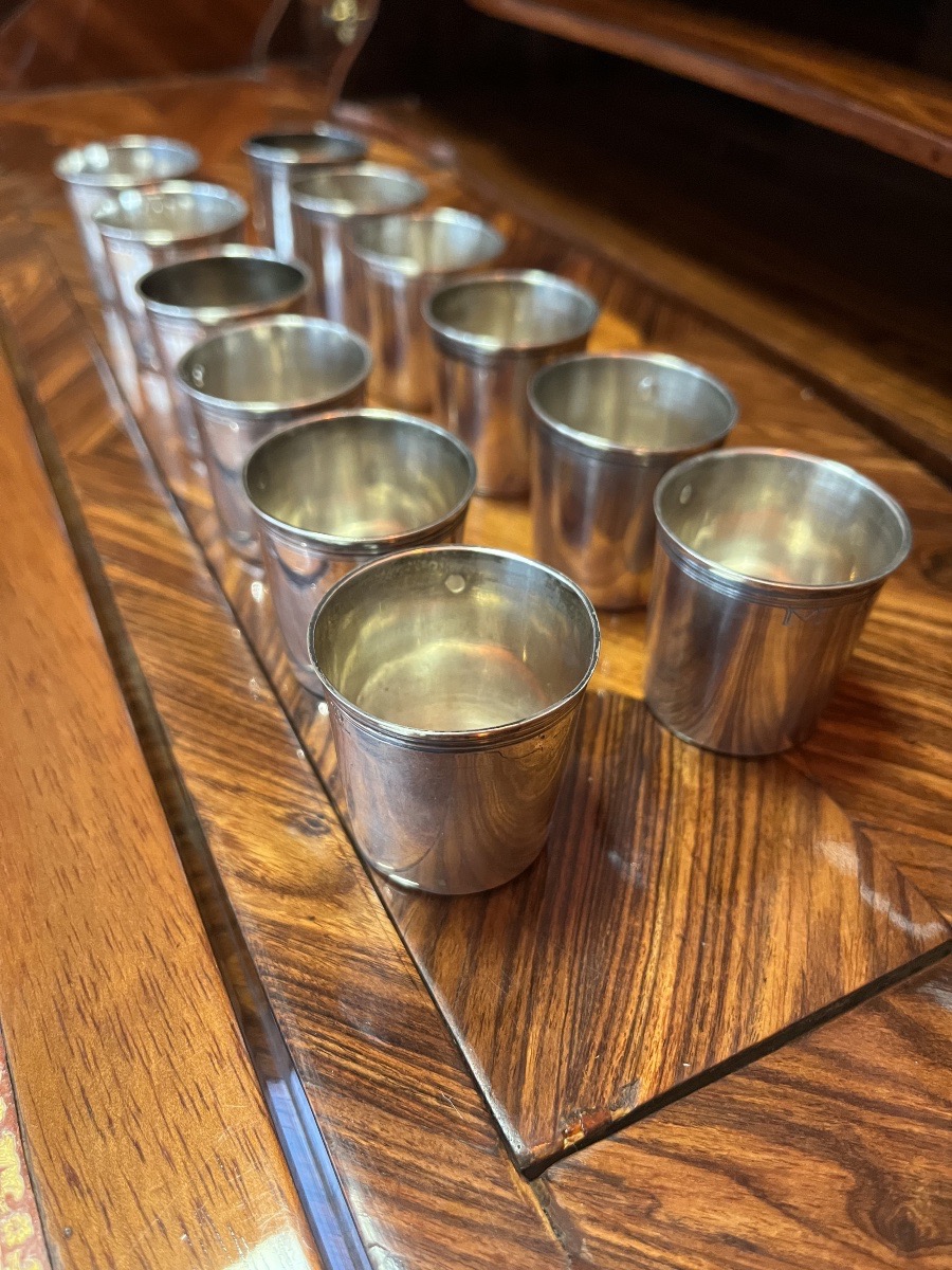12 gobelets a liqueur en argent massif 18eme-photo-1