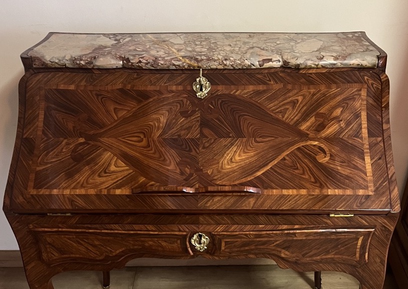 Louis XV-era Slanted Wooden Desk Made Of Violet Wood-photo-8