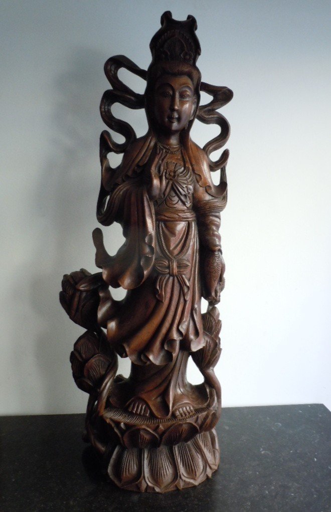 Guanyn Sculpture In Carved Wood
