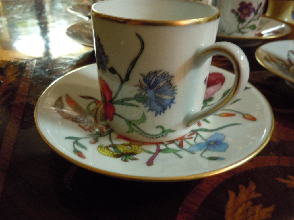 Gucci Six Tasses Et Sous Tasses Flora En Porcelaine-photo-3