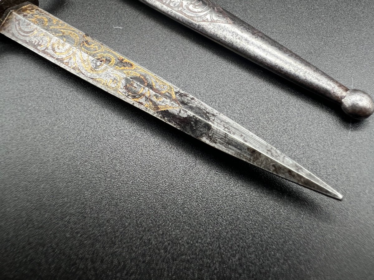 French Decorative Knife Engraved With Gold-photo-3
