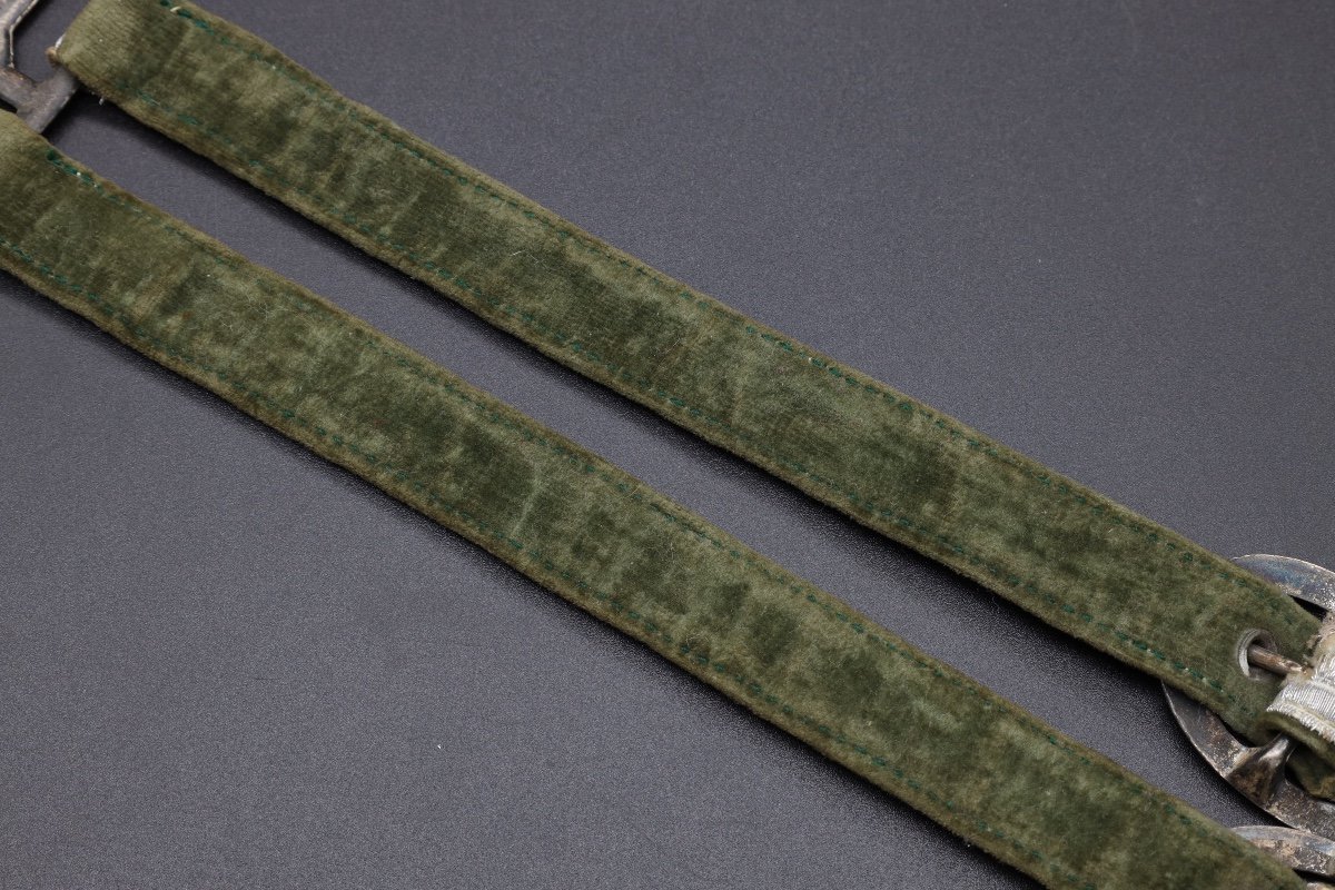 Hanger For A German Army Dagger-photo-3