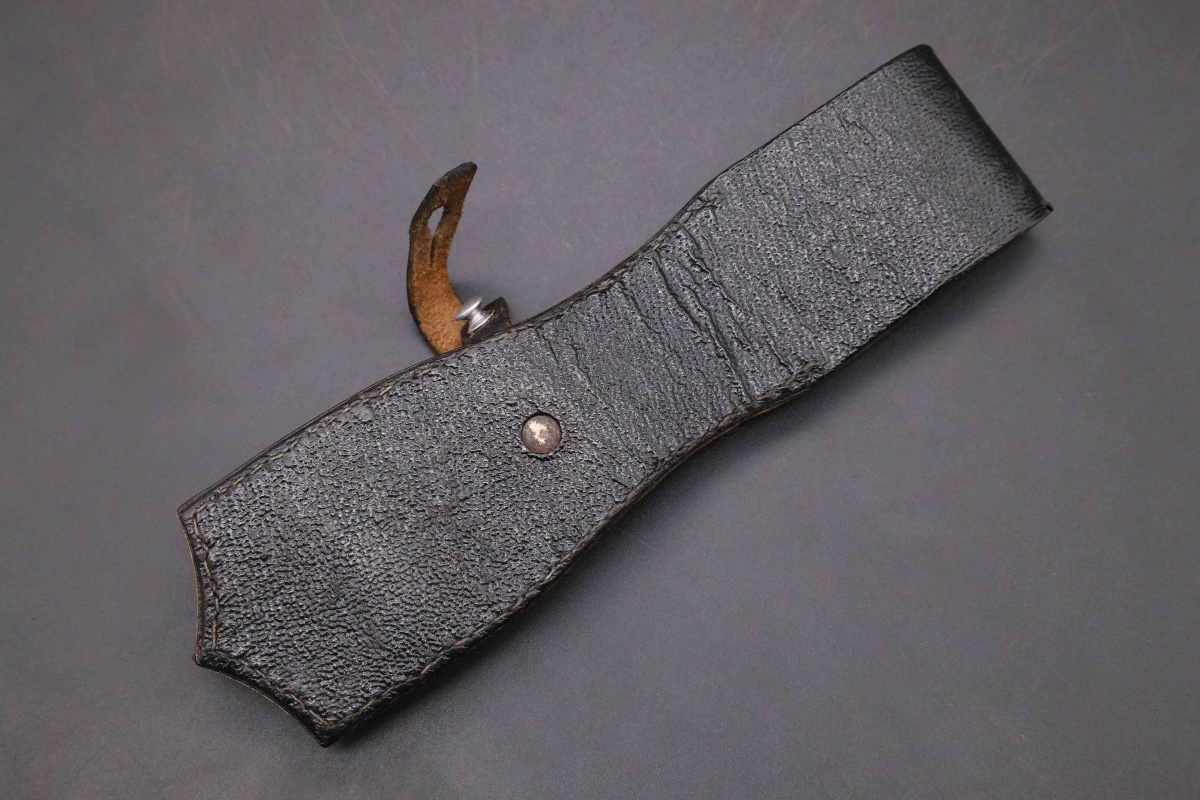 Bélière pour dague Teno Hewer par Assmann-photo-2