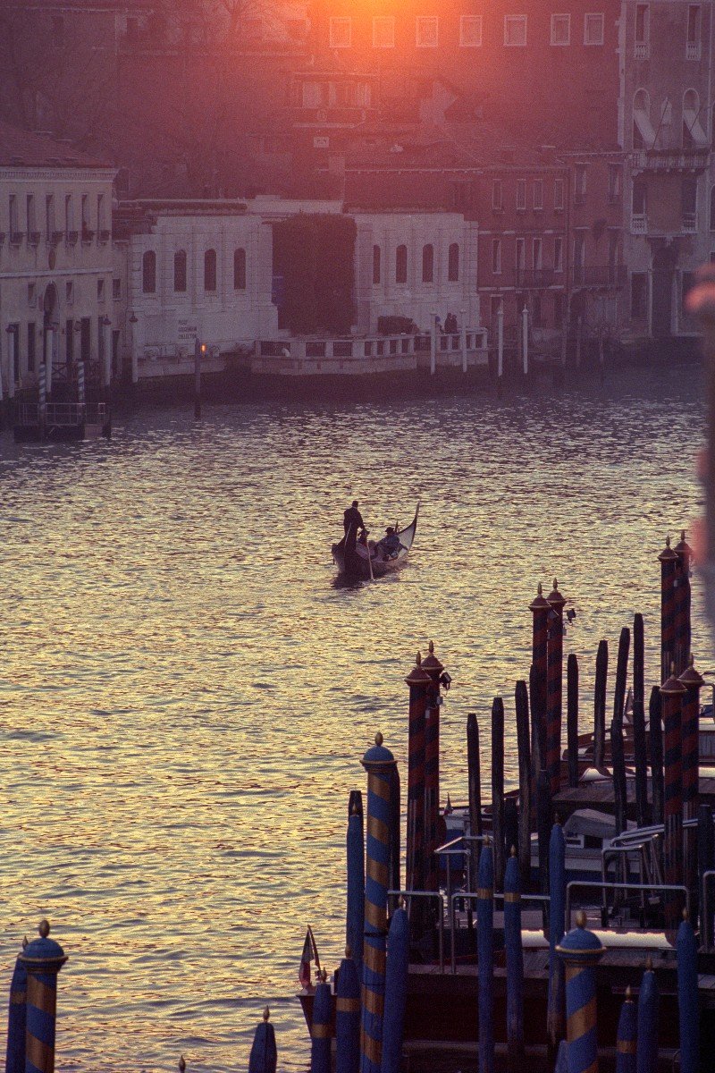 Photos De Jacques Le Goff. Venise 1998.-photo-3