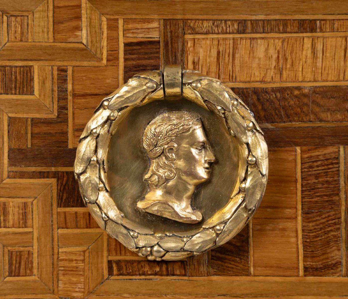 Commode d'époque Louis XVI en marqueterie-photo-2