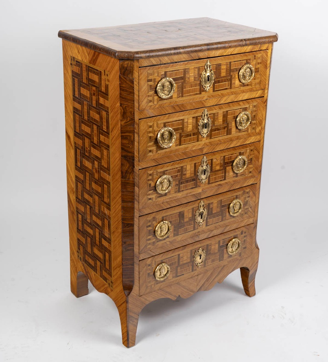 Commode d'époque Louis XVI en marqueterie