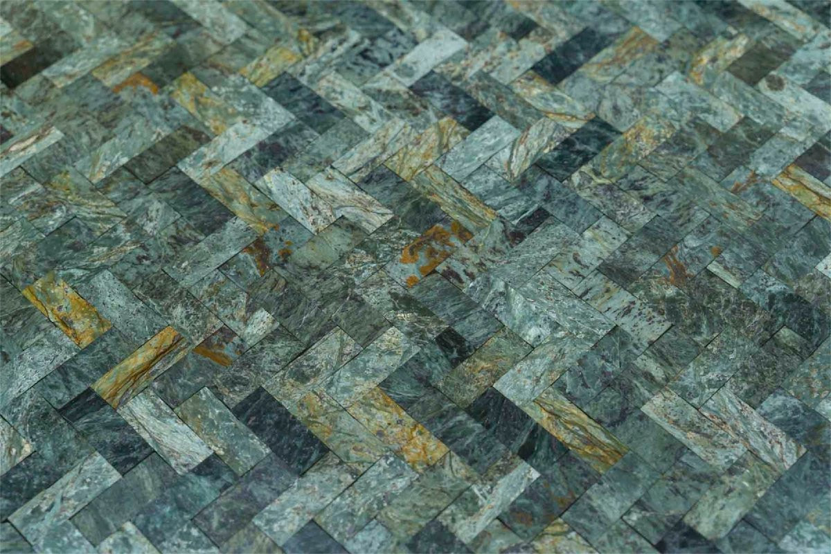 Paire de tables basses en marqueterie de marbre vert années 1970-photo-2