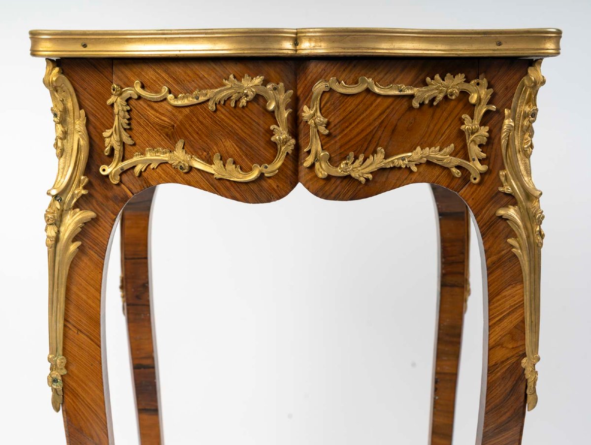 Table volante de style Louis XV, XIXème siècle-photo-4