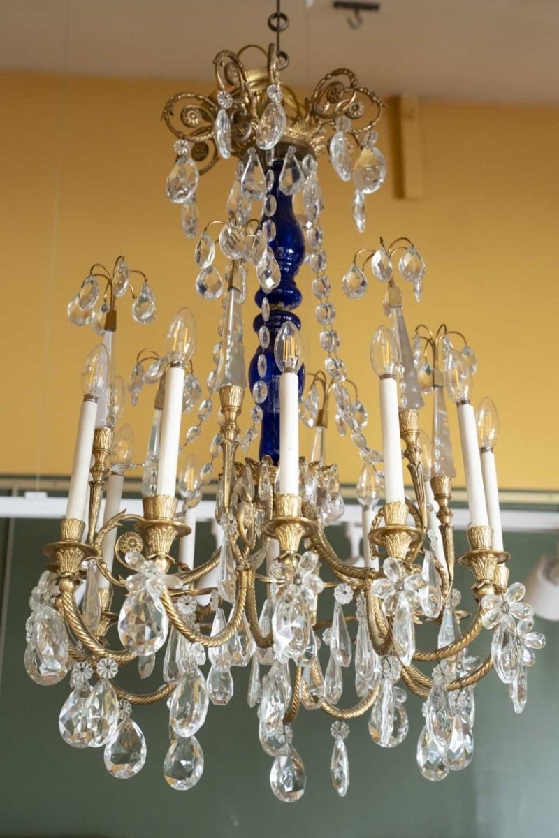 Paire de lustres de style Louis XVI en cristal et bronze doré, XIXème siècle -photo-2
