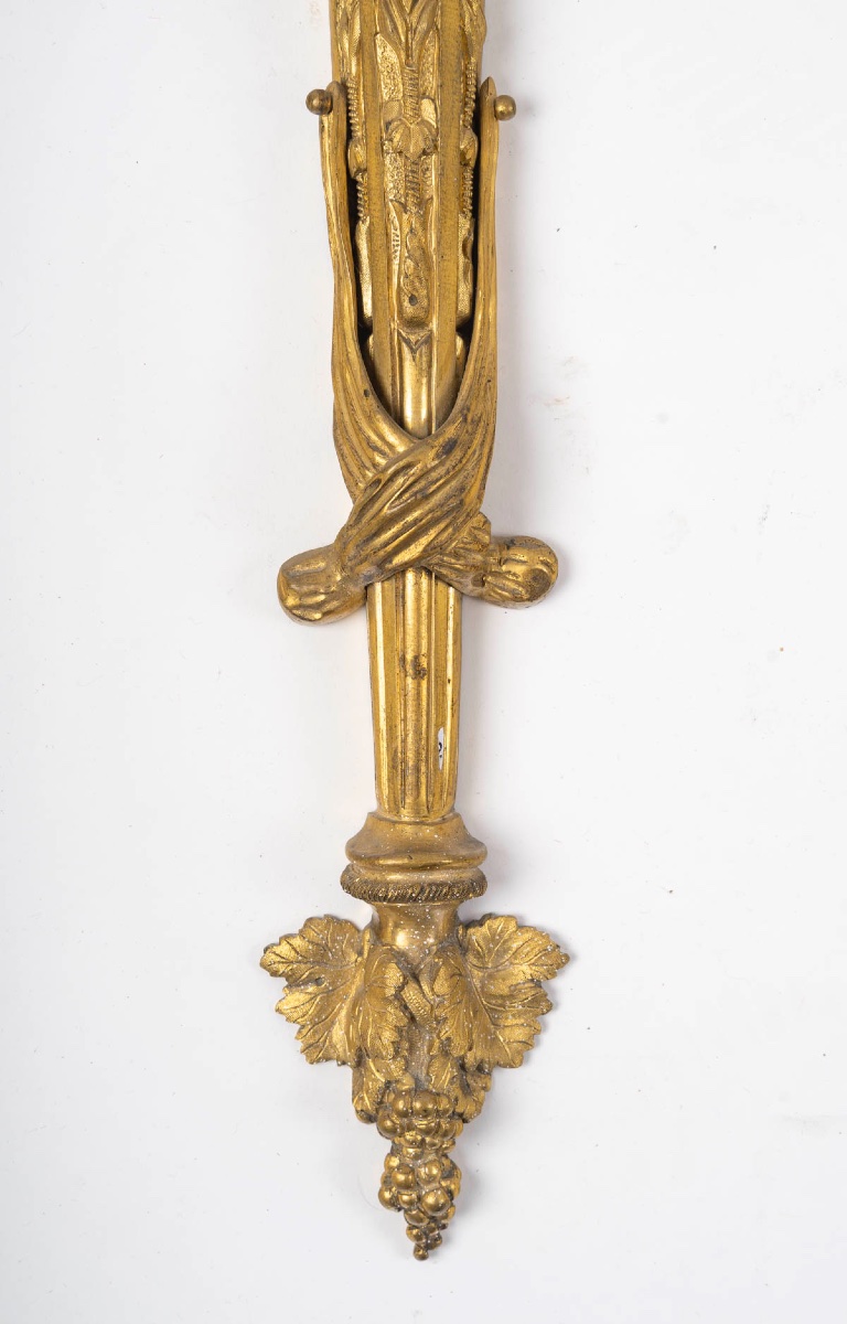 Paire d’appliques Louis XVI en bronze doré.  XIXème siècle -photo-3