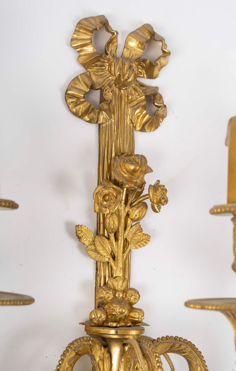 Paire d’appliques Louis XVI en bronze doré.  XIXème siècle -photo-5