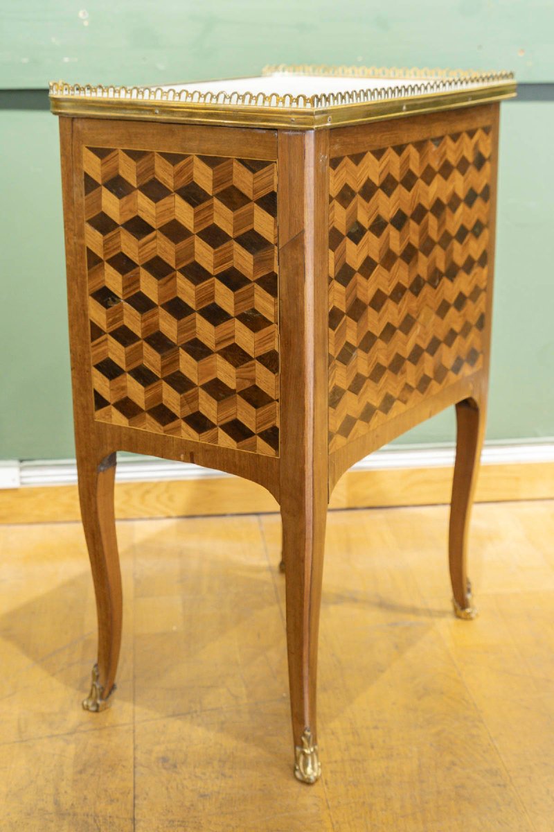 18th-century Louis XV Chest Of Drawers With Cube Marquetry-photo-1
