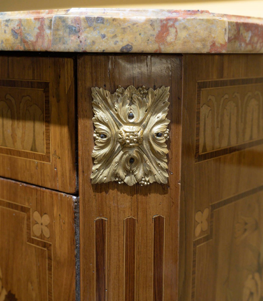 18th-century Transition-style Chest Of Drawers With Marquetry-photo-7