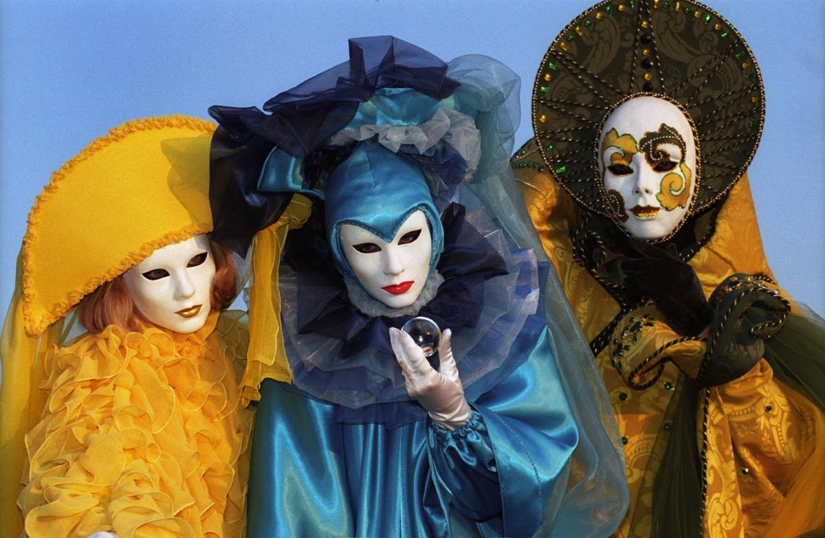 Le Carnaval De Venise, Photos Par Jacques LE GOFF