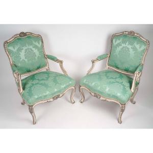 Pair Of Armchairs To Queen Louis XV. 18th Century.