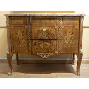 18th-century Transition-style Chest Of Drawers With Marquetry