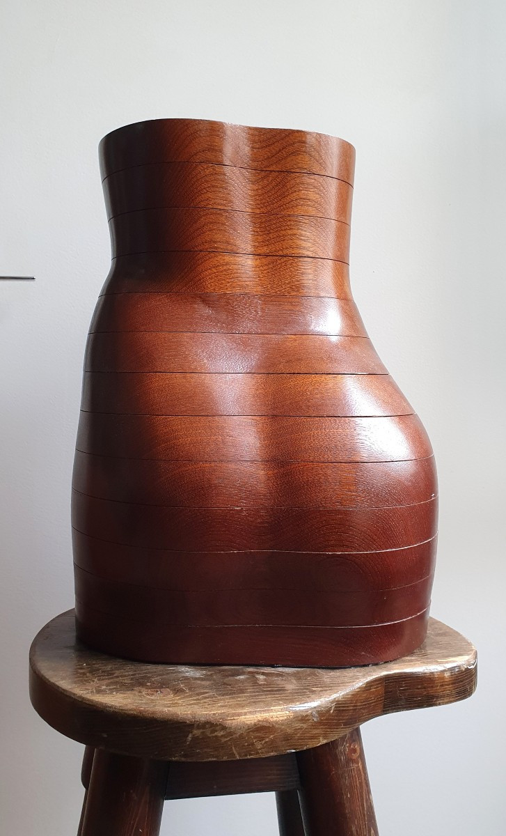 Cave à Cigares Corps De Femme Sculpture En Bois Articulée V. M. Cimburek -photo-4