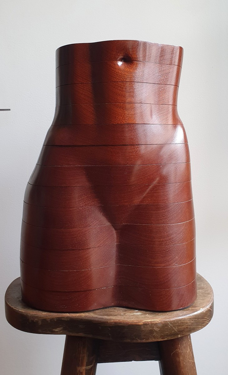 Cave à Cigares Corps De Femme Sculpture En Bois Articulée V. M. Cimburek 