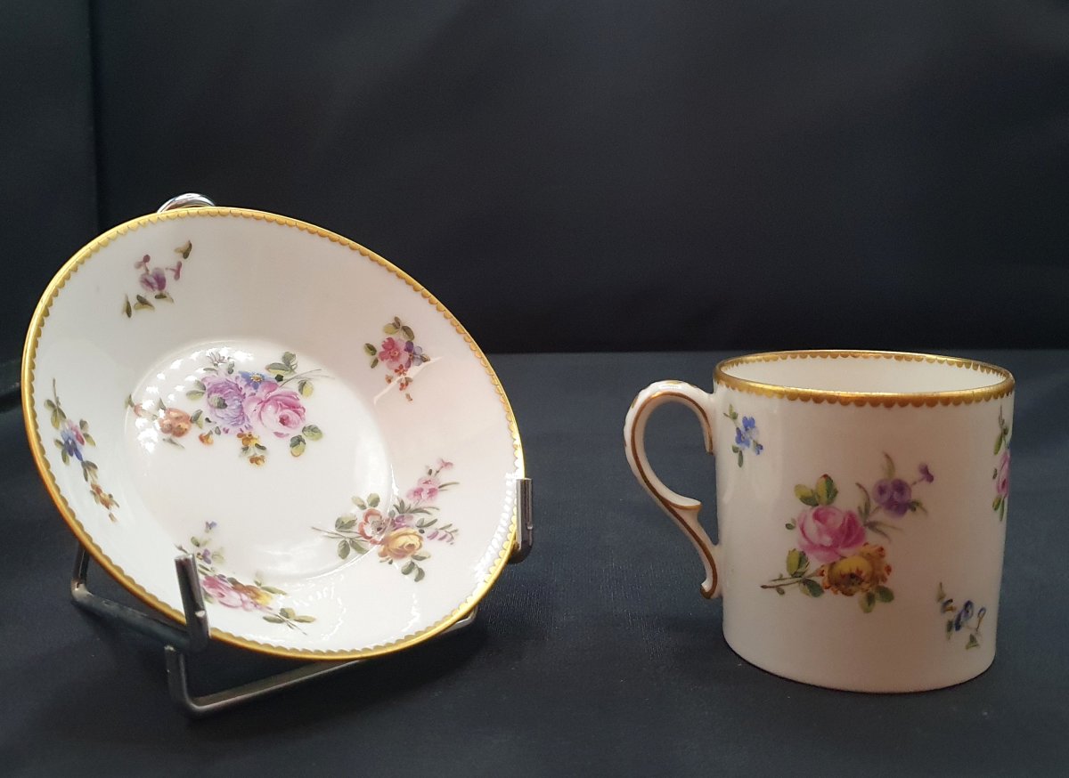 1-litre Cup, Manufacture De Sèvres, 18th Century, Floral Design, Porcelain, 1770 -photo-2