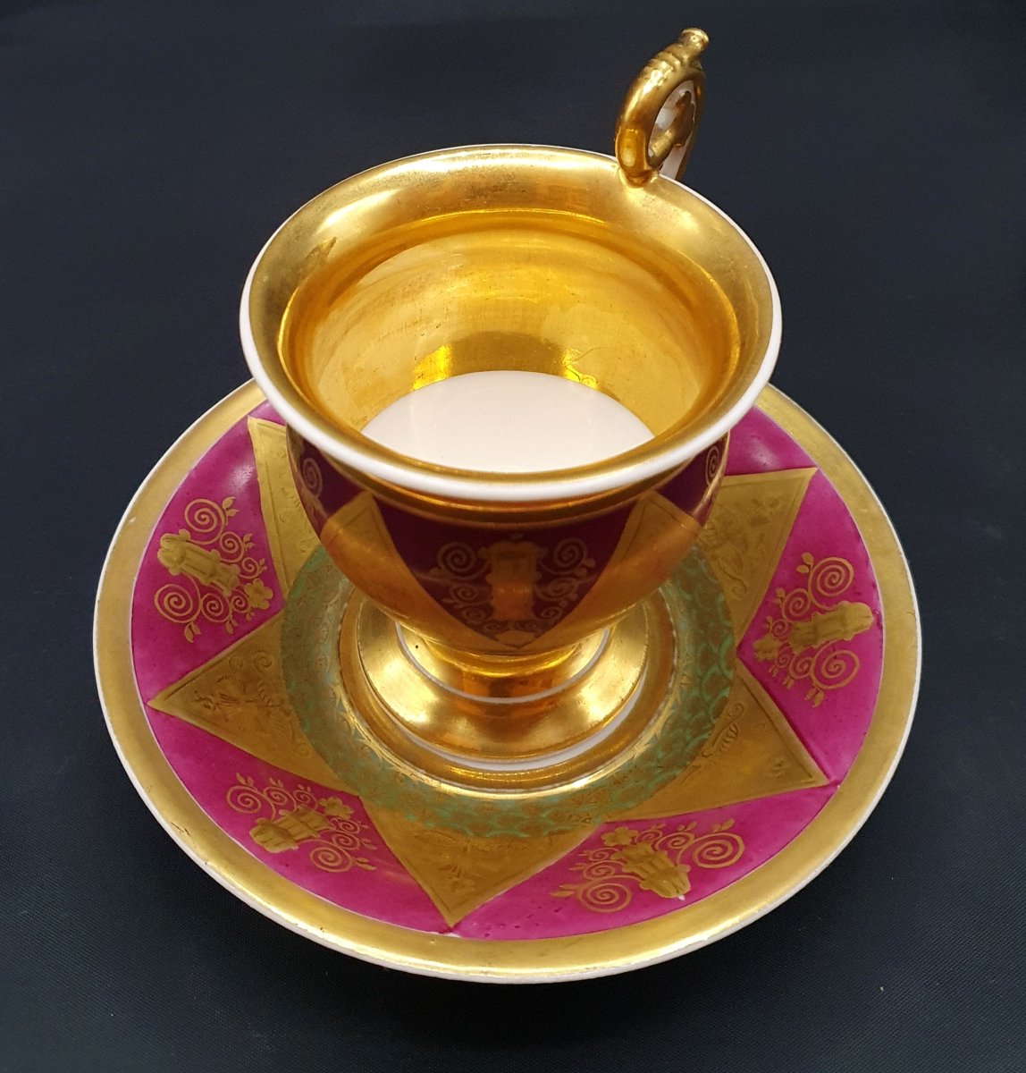 Tasse à café ovoïde en porcelaine d'époque Empire collection Sophie Gail Manufacture Schoelcher-photo-3