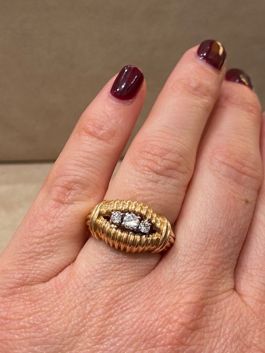 50s Ring In Yellow Gold And Diamonds