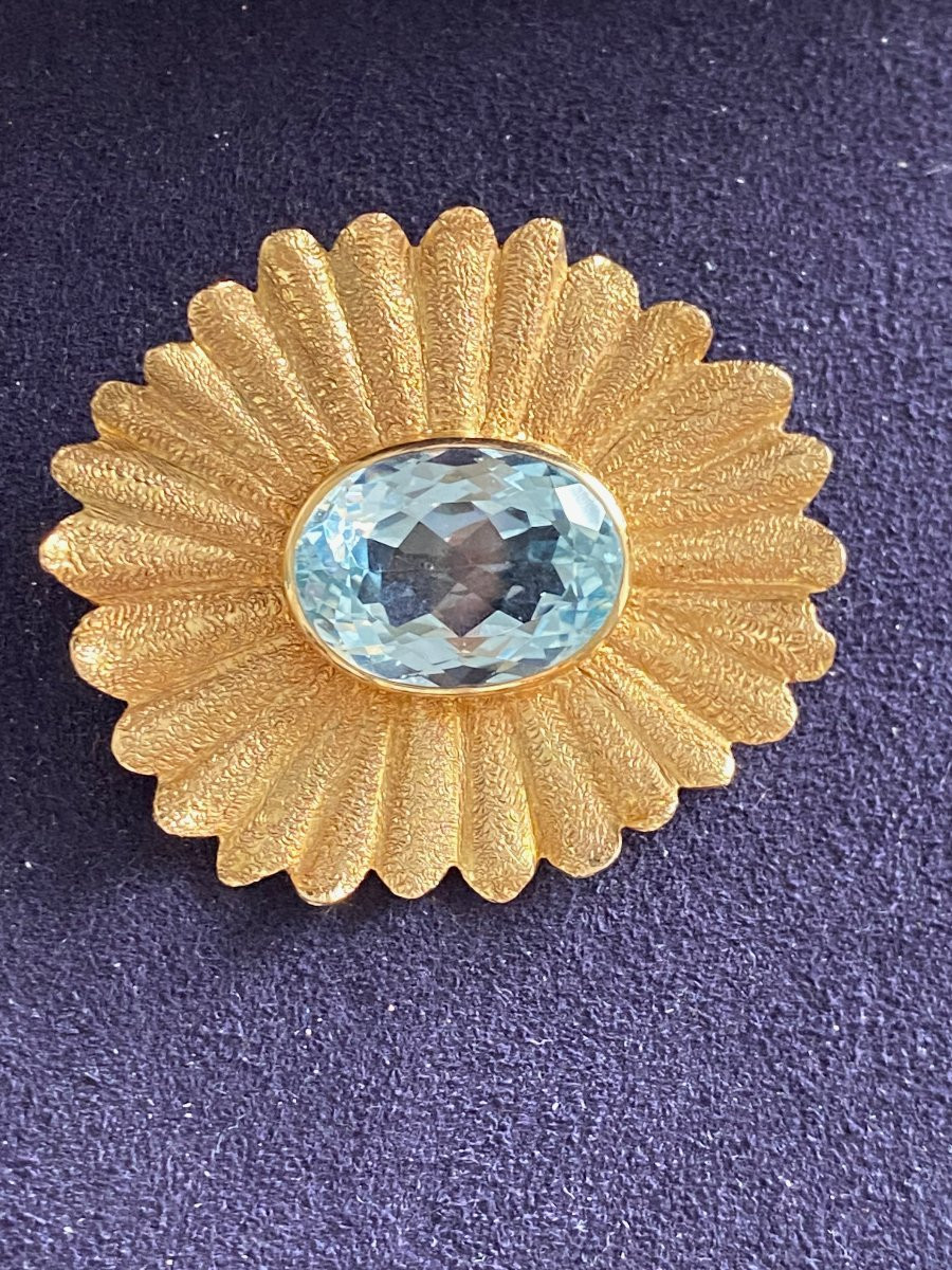 Yvonne Arnould, Blue Topaz Flower Brooch-photo-6