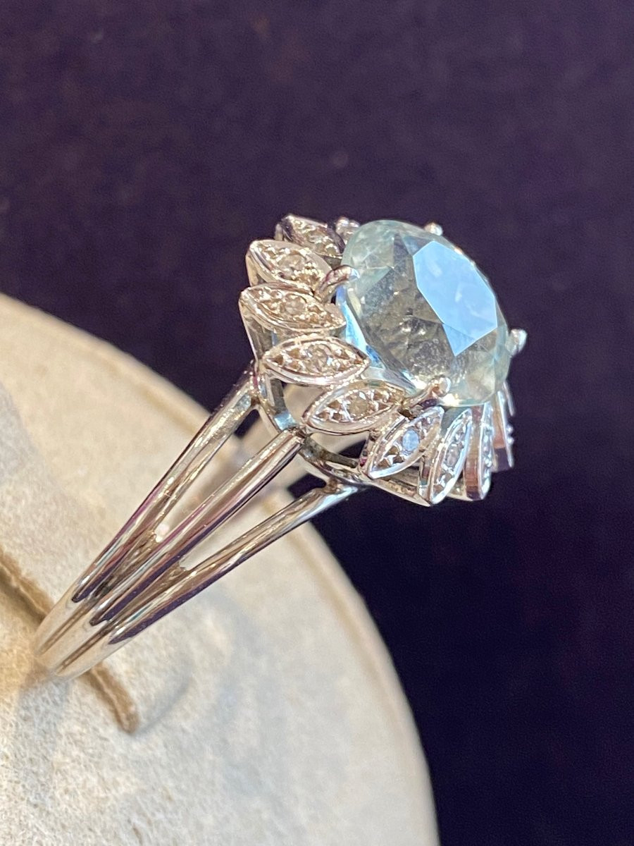 BAGUE  MOUVEMENTEE EN OR GRIS & AIGUE-MARINE-photo-2