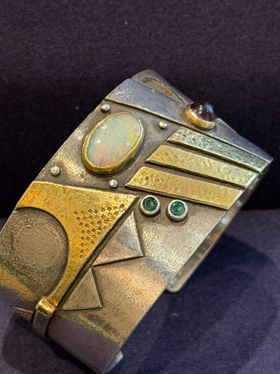 LINDA LADURNER (1957) , MANCHETTE MODERNISTE-photo-1