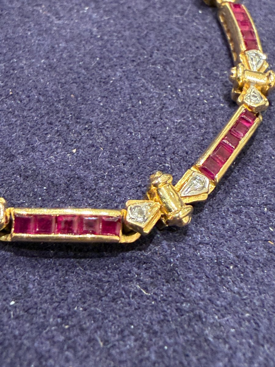 Bracelet articulé en or composé de maillons rubis et diamants-photo-4