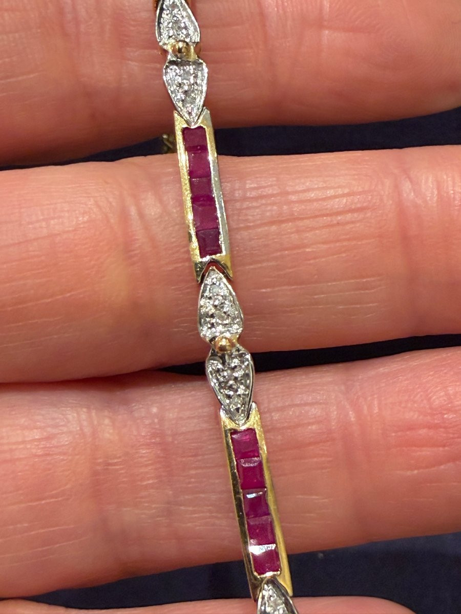 Bracelet articulé en or composé de maillons rubis et diamants-photo-3